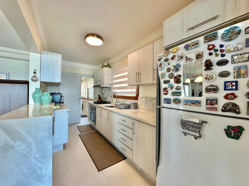 APARTAMENTO À VENDA COM VISTA PARA MAR APENAS UM APTO POR ANDAR: 11ª foto da galeria de imagens do imóvel
