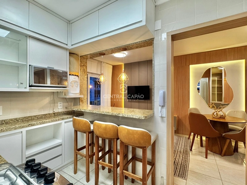 Apartamento com 2 dormitórios e sacada de frente no Centro de Capão: 7ª foto da galeria de imagens do imóvel