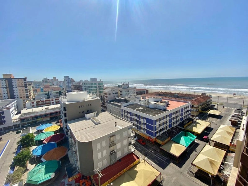 NO CENTRO DA CIDADE: 12ª foto da galeria de imagens do imóvel