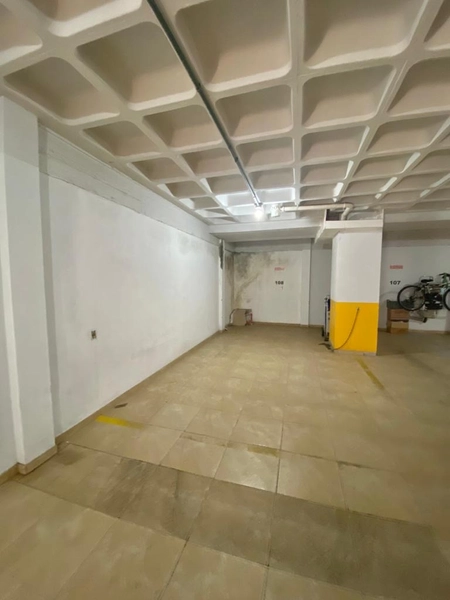 NO CENTRO DA CIDADE: 10ª foto da galeria de imagens do imóvel