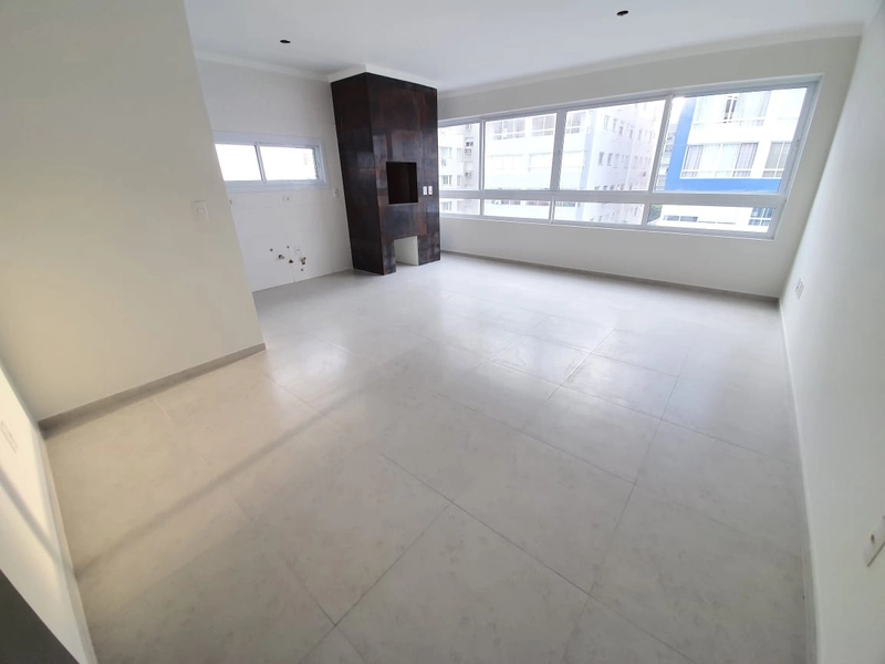 Em 60x direto 3 dormitórios de frente com box