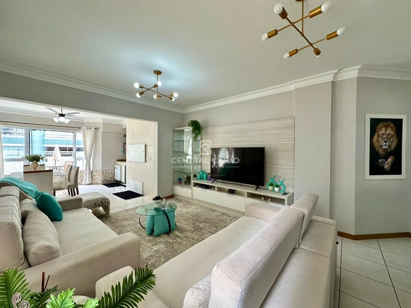 TERRAÇO DE FRENTE: 5ª foto da galeria de imagens do imóvel