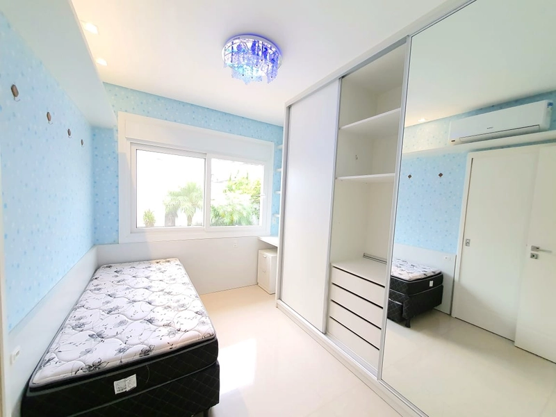 Casa de 3 dormitórios no condado de Capão: 28ª foto da galeria de imagens do imóvel