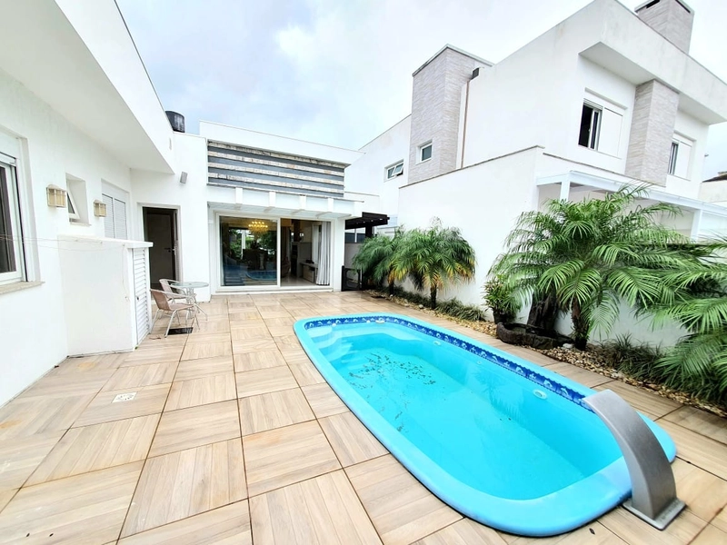 Casa de 3 dormitórios no condado de Capão: 7ª foto da galeria de imagens do imóvel