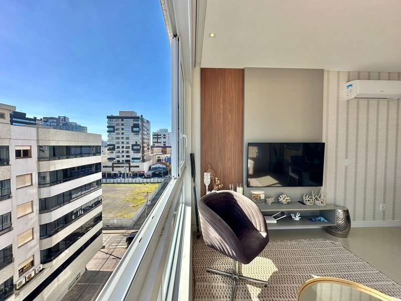 APARTAMENTO 2 DORMITÓRIOS COM SACADA DE FRENTE: 4ª foto da galeria de imagens do imóvel