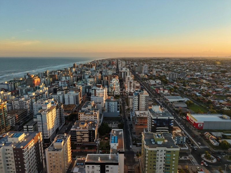 Apartamento 03 dormitórios com vista mar: 32ª foto da galeria de imagens do imóvel