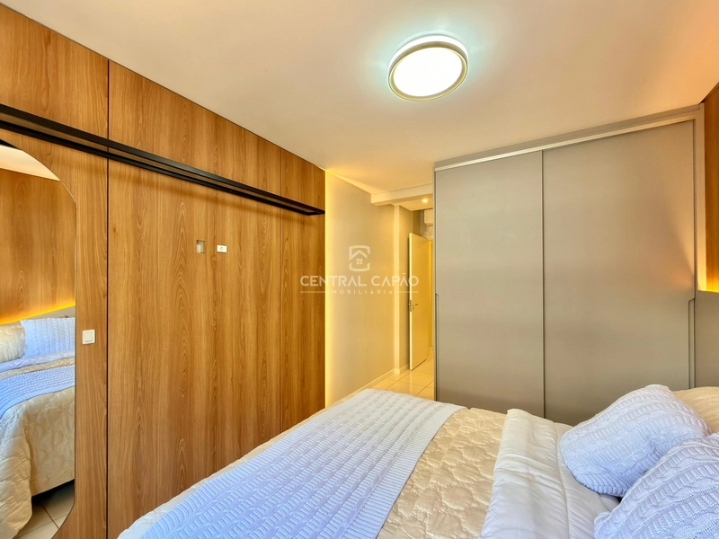 Apartamento com sacada de frente à uma quadra do mar: 30ª foto da galeria de imagens do imóvel