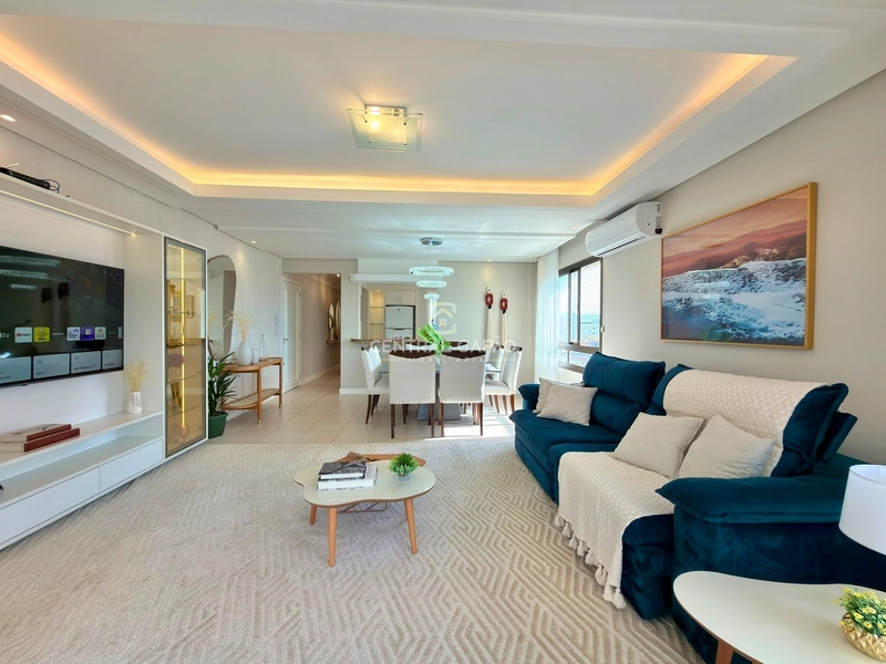 Apartamento 3 dormitórios com sacada de frente à uma quadra do mar: 11ª foto da galeria de imagens do imóvel
