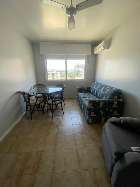 Amplo Apartamento de 1 dormitório no Centro com vaga de garagem: 4ª foto da galeria de imagens do imóvel
