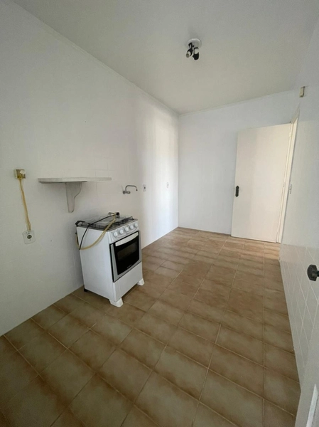 Amplo Apartamento de 1 dormitório no Centro com vaga de garagem: 7ª foto da galeria de imagens do imóvel