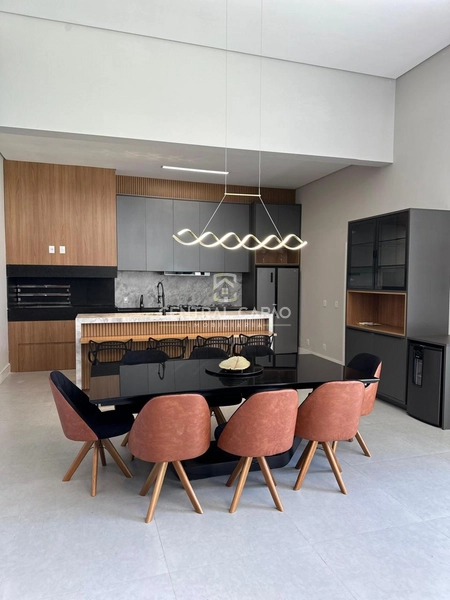 Casa 4 suítes decorada no Velas à venda: 3ª foto da galeria de imagens do imóvel