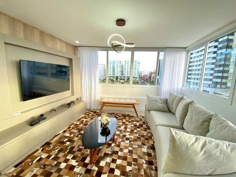 MOBILIADO E DECORADO: 2ª foto da galeria de imagens do imóvel