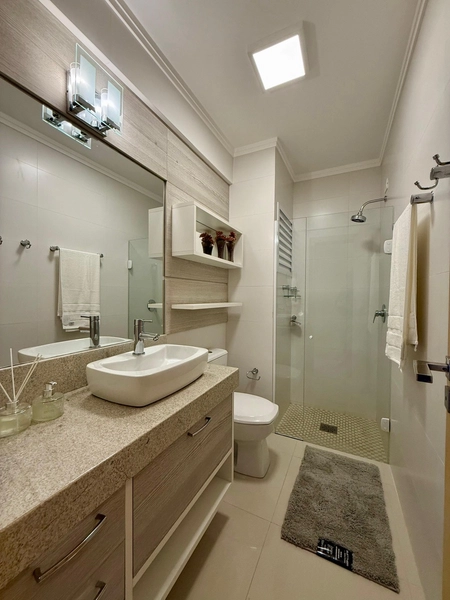 EXCELENTE APARTAMENTO 3 DORMITÓRIOS MOBILIADO E DECORADO: 28ª foto da galeria de imagens do imóvel