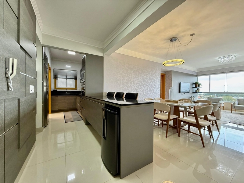 EXCELENTE APARTAMENTO 3 DORMITÓRIOS MOBILIADO E DECORADO: 3ª foto da galeria de imagens do imóvel