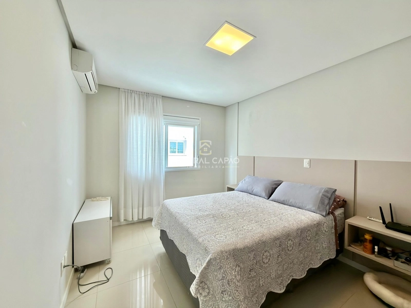 Apartamento 3 dormitórios em frente à praça À venda em Capão: 21ª foto da galeria de imagens do imóvel