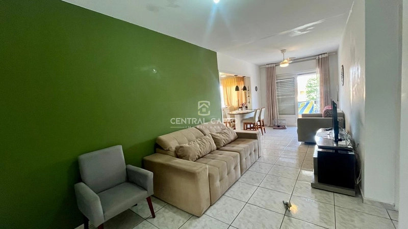 Amplo apartamento com sacada de frente !: 9ª foto da galeria de imagens do imóvel