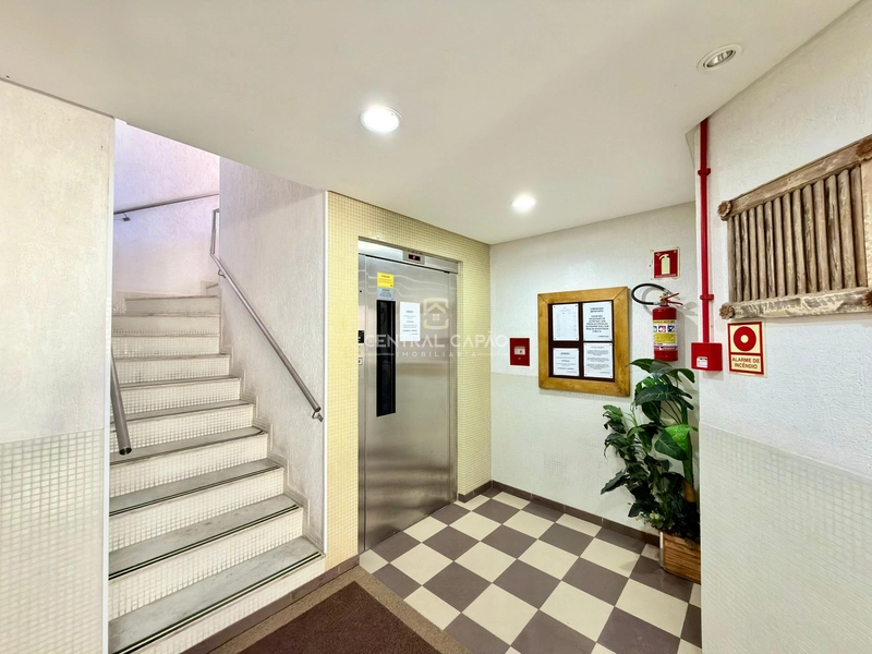 Apartamento 2 dormitórios com sacada e vista para o mar: 30ª foto da galeria de imagens do imóvel