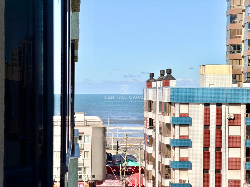 Apartamento 2 dormitórios com sacada e vista para o mar: 3ª foto da galeria de imagens do imóvel