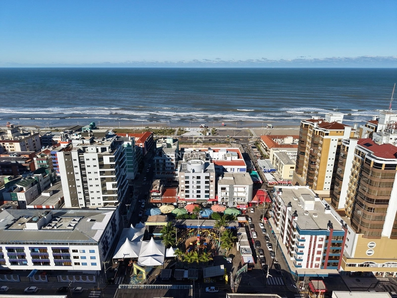 Apartamento 2 dormitórios com sacada e vista para o mar: 33ª foto da galeria de imagens do imóvel