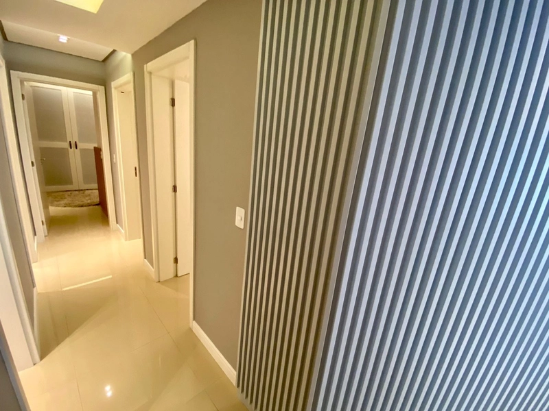 Três dormitórios Mobiliado & Decorado: 9ª foto da galeria de imagens do imóvel