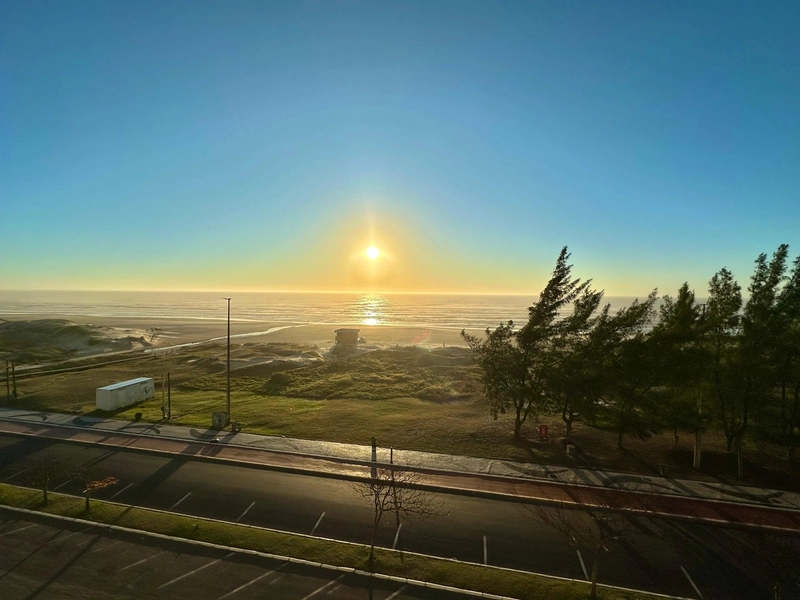 Três dormitórios com vista eterna para o mar: 4ª foto da galeria de imagens do imóvel