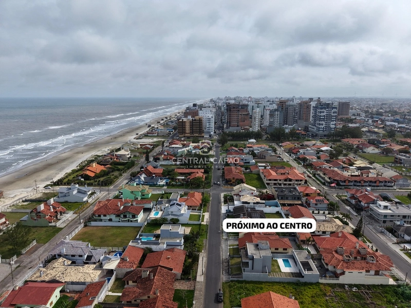 SOBRADO A UMA QUADRA DO MAR!: 27ª foto da galeria de imagens do imóvel