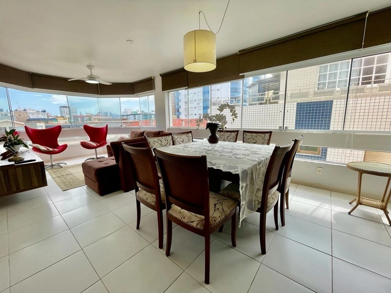 Três dormitórios no centro de Capão!!: 3ª foto da galeria de imagens do imóvel