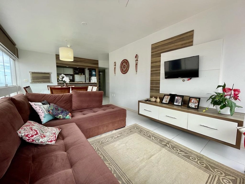 Três dormitórios no centro de Capão!!: 4ª foto da galeria de imagens do imóvel