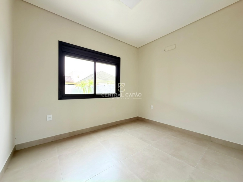 Casa à apenas 300metros do mar à venda em Atlântida Sul: 7ª foto da galeria de imagens do imóvel