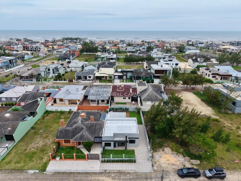 Casa à apenas 300metros do mar à venda em Atlântida Sul: 19ª foto da galeria de imagens do imóvel