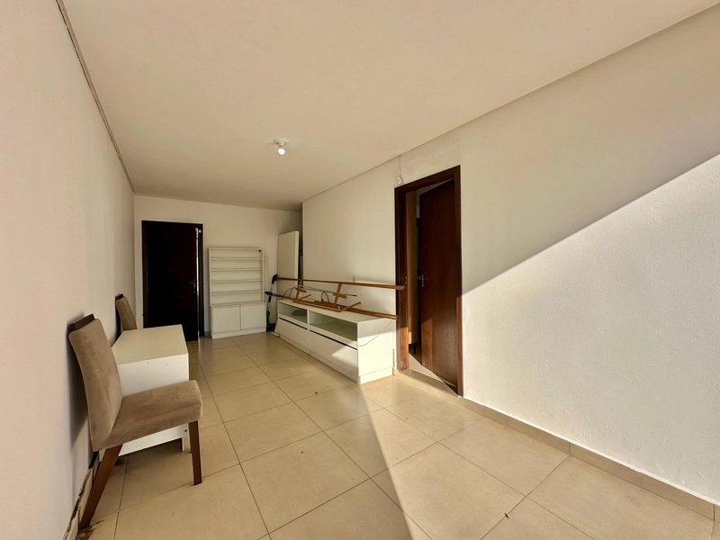 OPORTUNIDADE À VENDA CASA COM TERRENO INTEIRO: 15ª foto da galeria de imagens do imóvel