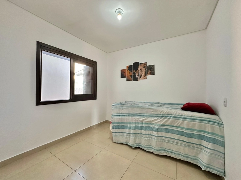 OPORTUNIDADE À VENDA CASA COM TERRENO INTEIRO: 13ª foto da galeria de imagens do imóvel