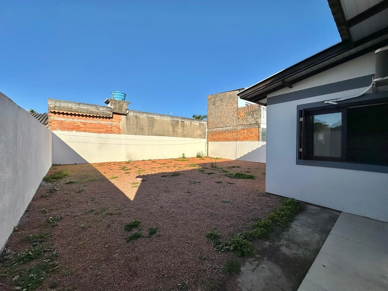OPORTUNIDADE À VENDA CASA COM TERRENO INTEIRO: 4ª foto da galeria de imagens do imóvel