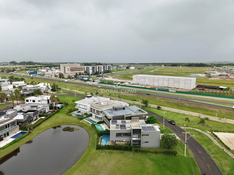 Sobrado 5 suítes beira lago no condomínio Enseada em Xangri-Lá: 49ª foto da galeria de imagens do imóvel