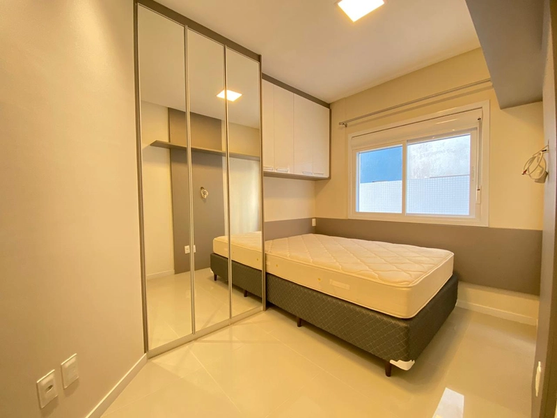 Amplo apartamento em localização privilegiada: 7ª foto da galeria de imagens do imóvel