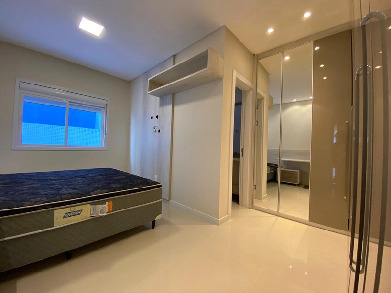 Amplo apartamento em localização privilegiada: 9ª foto da galeria de imagens do imóvel
