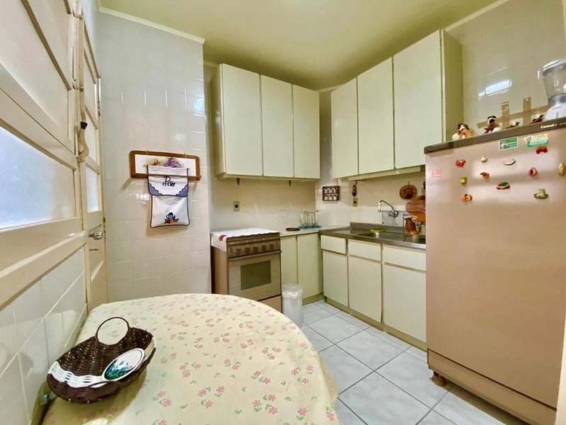 EXELENTE APARTAMENTO COM 02 DORMITÓRIOS DE FRENTE: 3ª foto da galeria de imagens do imóvel