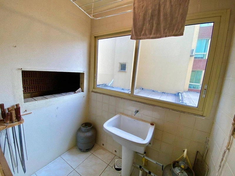 EXELENTE APARTAMENTO COM 02 DORMITÓRIOS DE FRENTE: 2ª foto da galeria de imagens do imóvel