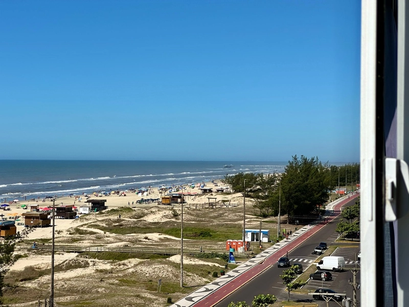 Três dormitorios na beira mar.!
