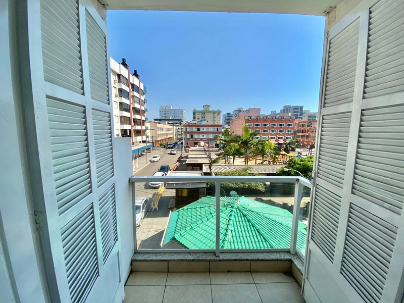 NO CENTRO DE FRENTE PARA OS CAMELODROMOS: 6ª foto da galeria de imagens do imóvel