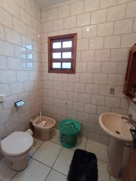 CASA A UMA QUADRA DO MAR: 27ª foto da galeria de imagens do imóvel