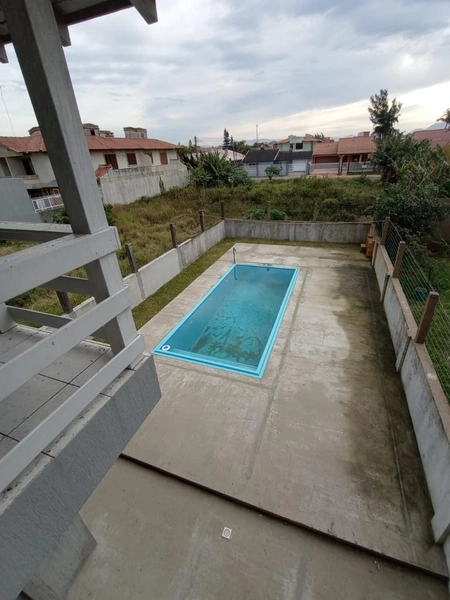 CASA A UMA QUADRA DO MAR: 16ª foto da galeria de imagens do imóvel