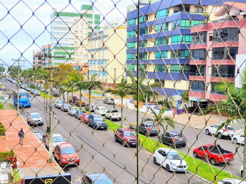 EXCELENTE APARTAMENTO A POUCOS METROS DO MAR: 8ª foto da galeria de imagens do imóvel