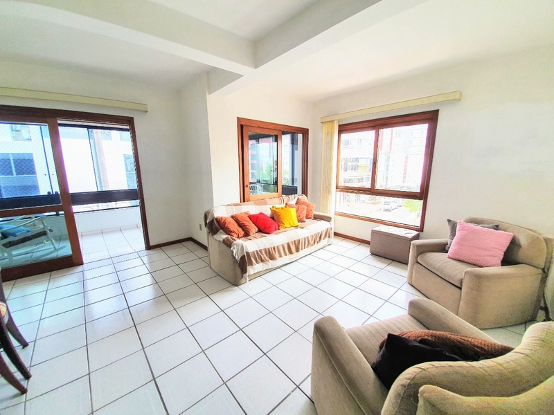 EXCELENTE APARTAMENTO A POUCOS METROS DO MAR: 4ª foto da galeria de imagens do imóvel