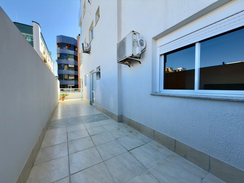 Um dormitório de frente com terraço: 14ª foto da galeria de imagens do imóvel