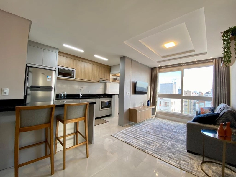 MOBILIADO E DECORADO