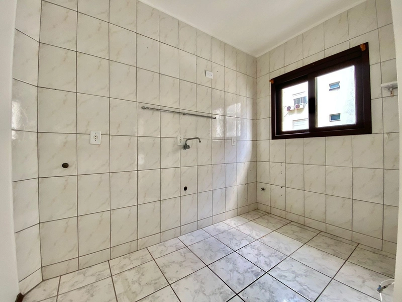 Apartamento vazio com 02 quartos no Centro de Capão!: 11ª foto da galeria de imagens do imóvel