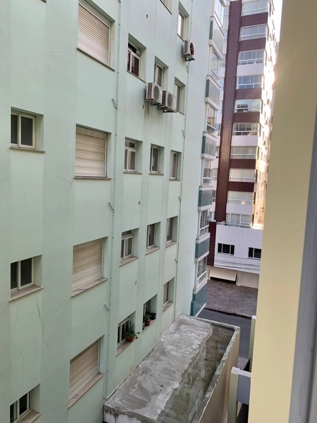 NO CENTRO DA CIDADE: 12ª foto da galeria de imagens do imóvel