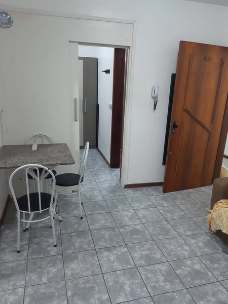 PROXIMO A PRAÇA FLAVIO BOIANOVISKI: 2ª foto da galeria de imagens do imóvel