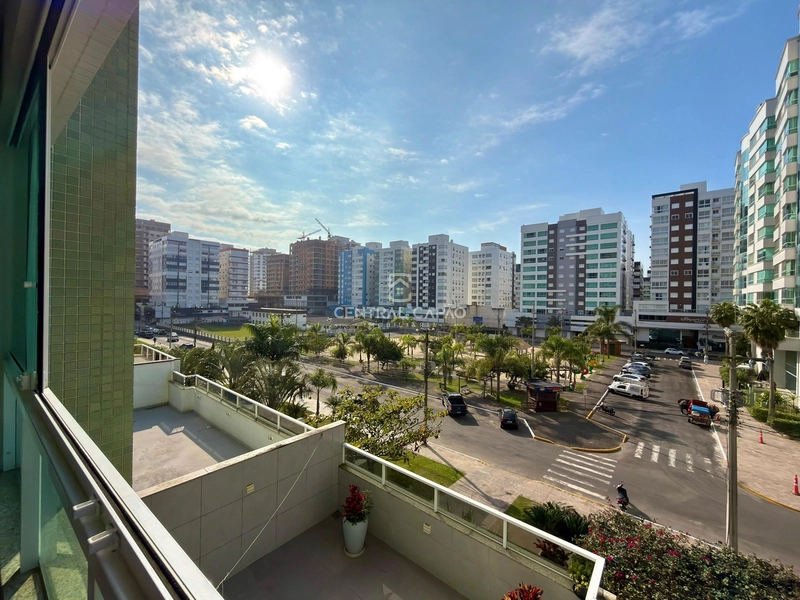 Mobiliado e decorado: 3ª foto da galeria de imagens do imóvel